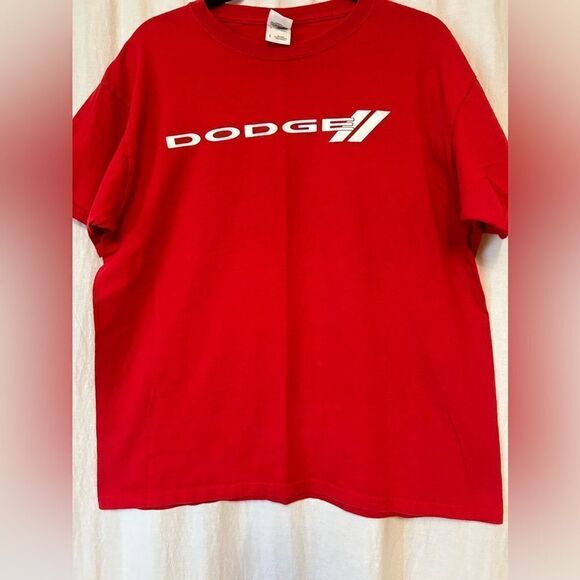 Dodge Red logo tee size Large white printing - Picture 1 of 7